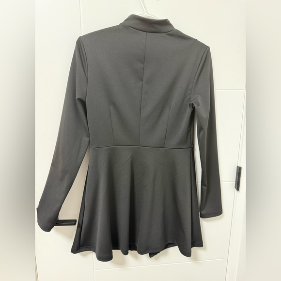 Black Long Sleeve Button-Up Thin Dress Coat - Picture 3 of 6